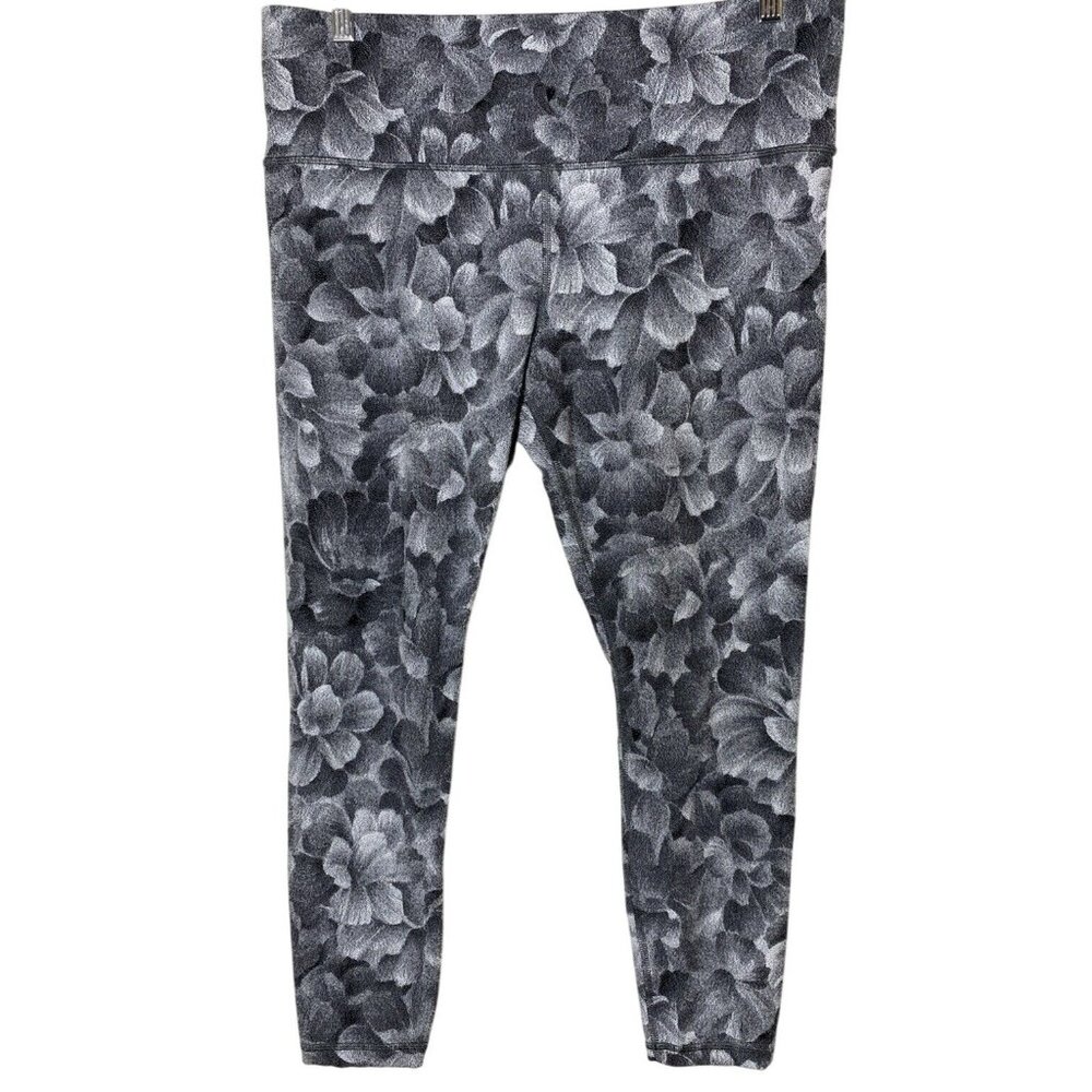 Athleta Elation Leggings • XL • Textured Floral‎ Print • Mid Rise Yoga Pant